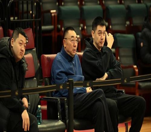 莱万伤病动,连三场受挫,盼康复顺利,PG电子官网,PG电子试玩,PG电子模拟器,PG电子平台,PG电子下载